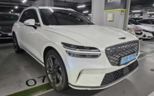 인천허위매물없는중고차사이트 일렉트리파이드 GV70 e-AWD 매물 사진 19 - 2022/08 149,451km